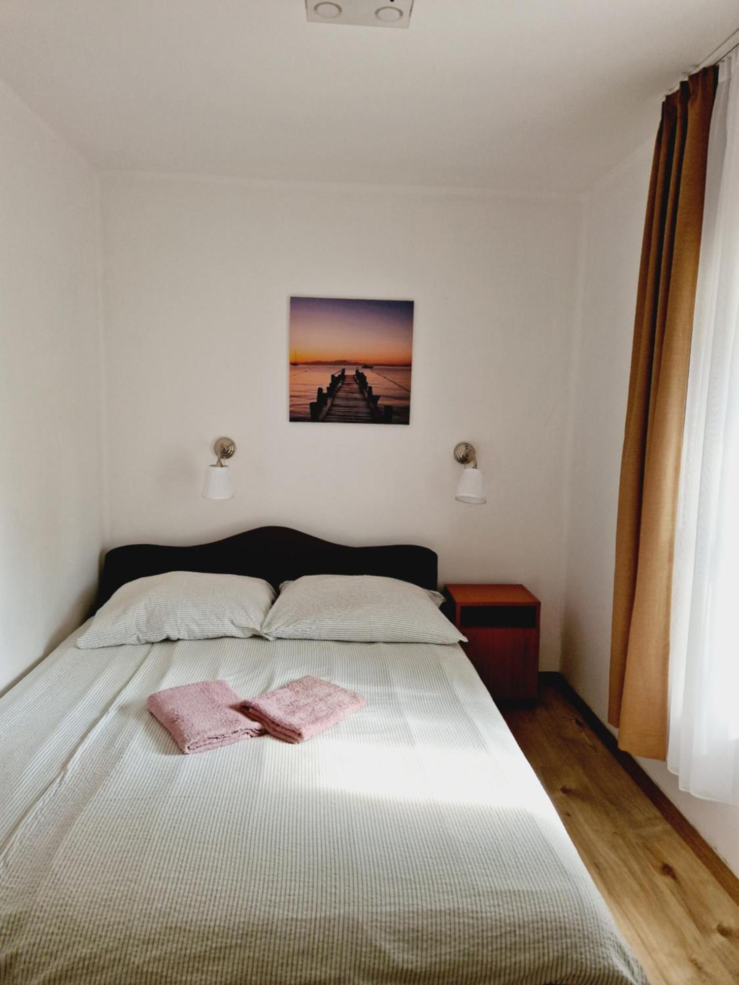 Balaton Apartman Fuered Balatonfüred Exterior foto