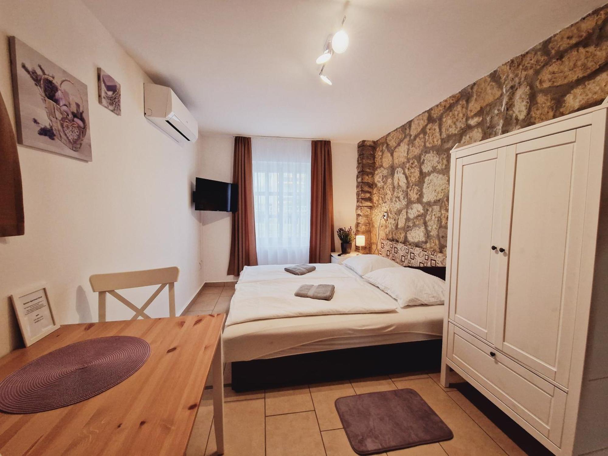 Balaton Apartman Fuered Balatonfüred Exterior foto